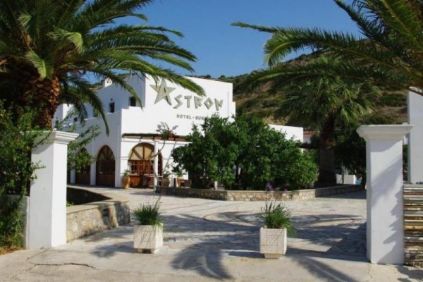 Karpatos - Astron Hotel & Bungalows 3*