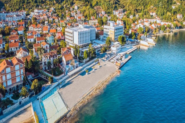 Crna Gora - Carine Hotel Delfin 4*