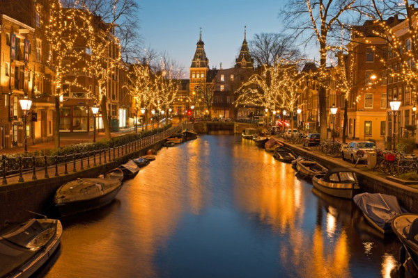 Advent u Amsterdamu