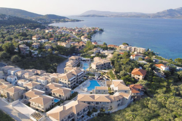 Lefkas - Hotel Crystal Waters 4*
